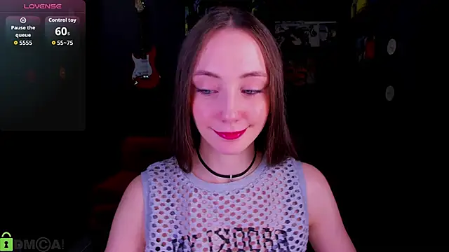 Lexi Split online show from April 6, 2026, 1:23 am