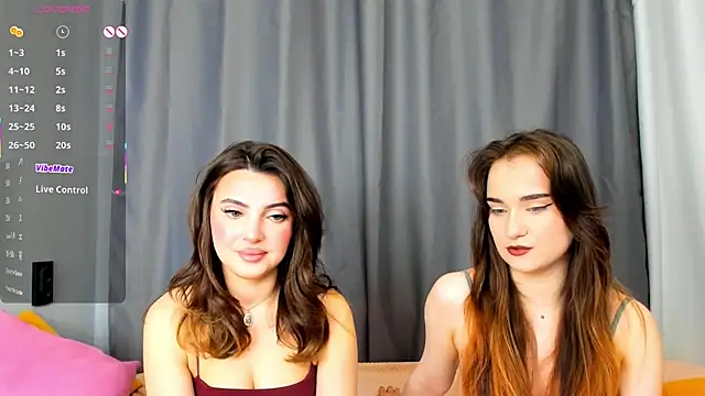 Snapshot of AnnaTeona chatting on February 9, 2025, 6:33 am AnnaTeona online show from February 9, 2025, 6:33 am