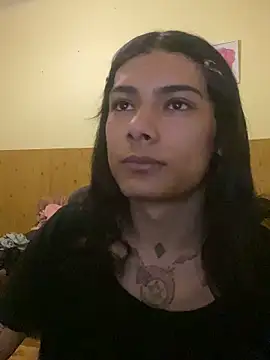 Snapshot of calliemaggotbone chatting on April 8, 2026, 9:00 am calliemaggotbone online show from April 8, 2026, 9:00 am