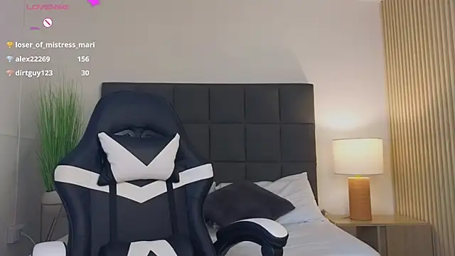 riley sierra online show from January 14, 2025, 12:11 am
