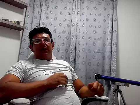 pedropicapi online show from October 16, 2025, 12:08 am