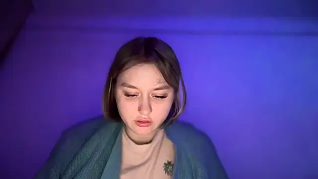 Snapshot of Isabel-Bailey chatting on November 6, 2025, 10:03 pm Isabel-Bailey online show from November 6, 2025, 10:03 pm