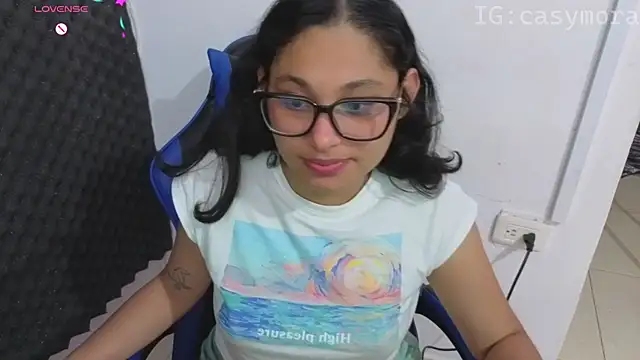 Cuteprincess21 online show from April 12, 2026, 12:14 am