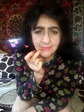 Lovely Lori online show from March 3, 2025, 11:11 am
