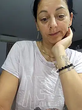 bruneta sexy23 online show from October 26, 2025, 5:30 am