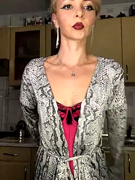 Kristina03 online show from October 16, 2025, 8:50 pm