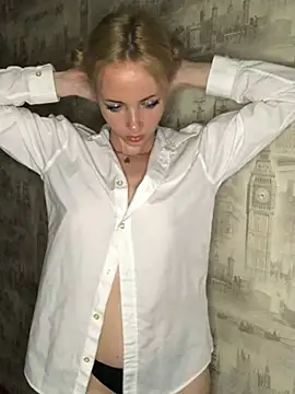 Kristina03 online show from March 13, 2025, 8:54 pm