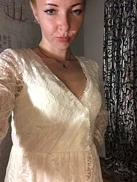 Kristina03 online show from February 28, 2025, 9:12 pm