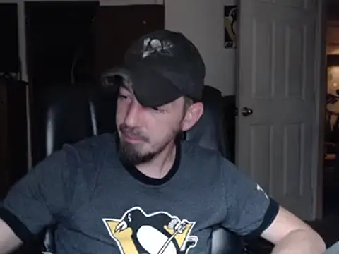 pensguy30 online show from December 11, 2024, 2:41 am
