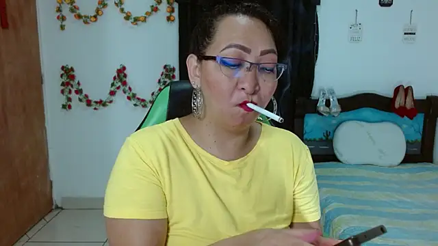 Snapshot of candy_crazy38 chatting on January 8, 2025, 9:10 am candy crazy38 online show from January 8, 2025, 9:10 am
