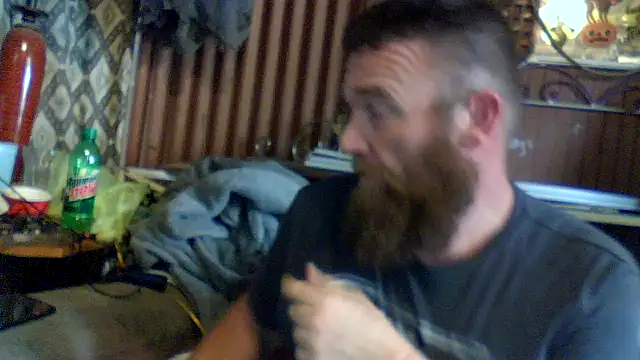xXFeelsGoodXx online show from October 4, 2025, 6:09 pm