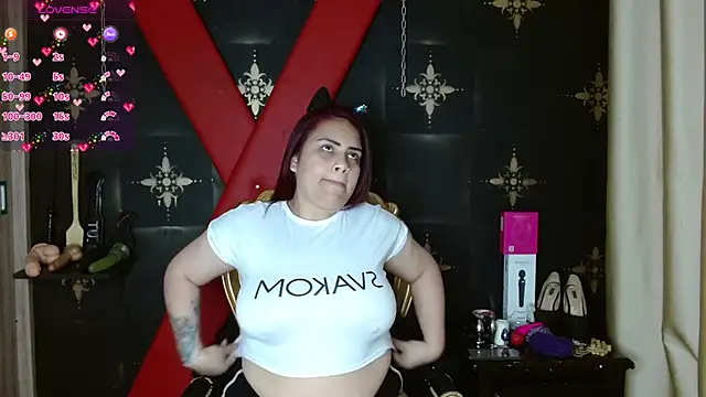 Snapshot of jolie_colette chatting on February 6, 2026, 8:27 pm jolie colette online show from February 6, 2026, 8:27 pm