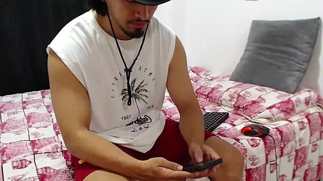 Snapshot of darekgates chatting on October 16, 2025, 3:53 pm darekgates online show from October 16, 2025, 3:53 pm