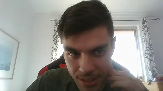 Snapshot of Omarnede chatting on November 13, 2025, 8:40 am Omarnede online show from November 13, 2025, 8:40 am