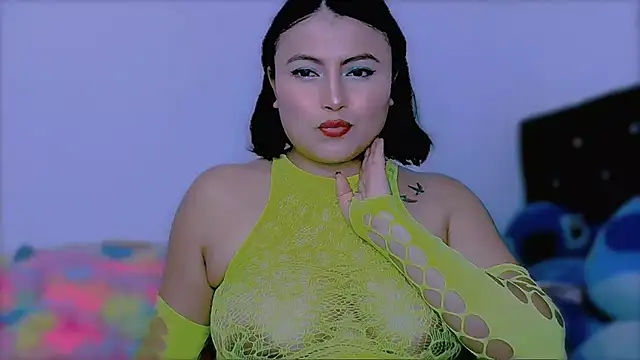 Snapshot of KathieBurning chatting on October 8, 2025, 6:41 pm KathieBurning online show from October 8, 2025, 6:41 pm