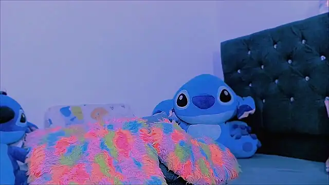 Snapshot of KathieBurning chatting on October 25, 2025, 3:56 pm KathieBurning online show from October 25, 2025, 3:56 pm