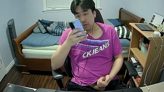 Koreanboy171 online show from March 20, 2026, 4:13 am