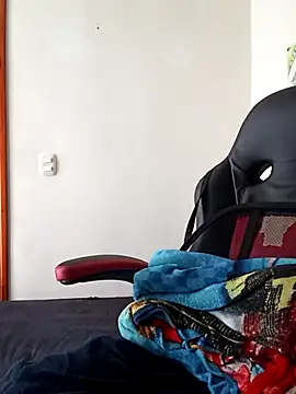 Aron Baylor online show from April 9, 2026, 7:20 pm