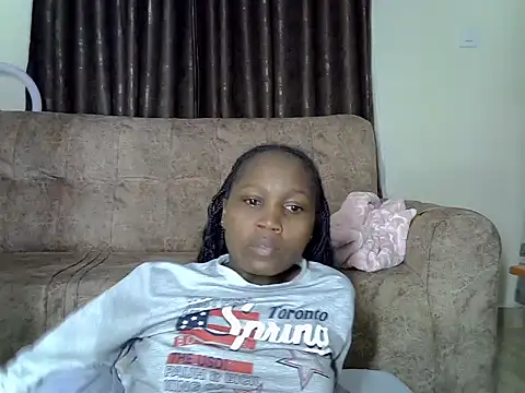 AurelAda online show from January 6, 2026, 11:31 pm