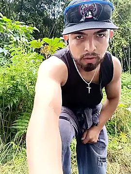 Ferchog5 online show from March 18, 2026, 1:24 pm