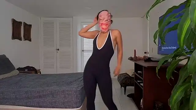 Snapshot of Princess_Celta chatting on October 11, 2025, 3:24 pm Princess Celta online show from October 11, 2025, 3:24 pm