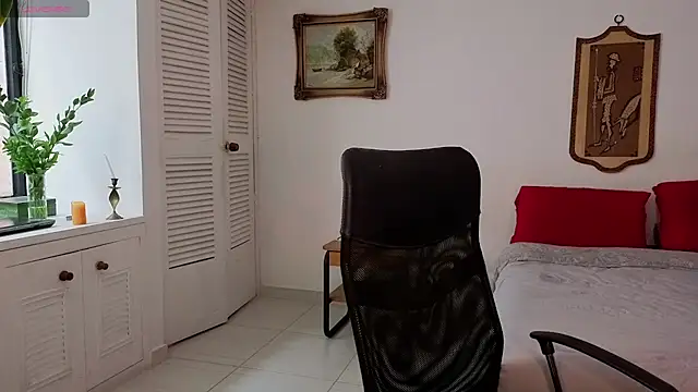 Snapshot of Princess_Celta chatting on October 27, 2025, 9:38 pm Princess Celta online show from October 27, 2025, 9:38 pm