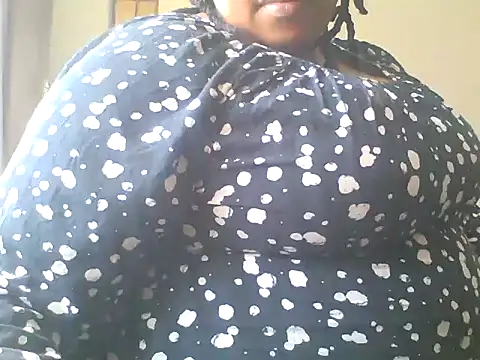 Snapshot of fatpuss chatting on March 16, 2026, 12:31 pm fatpuss online show from March 16, 2026, 12:31 pm