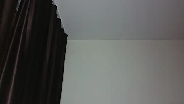 MiaKeler online show from February 12, 2025, 9:43 pm