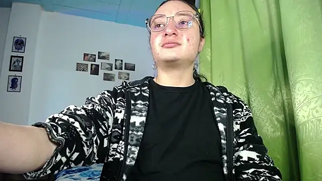 monkeywillwhite online show from October 31, 2025, 12:07 am