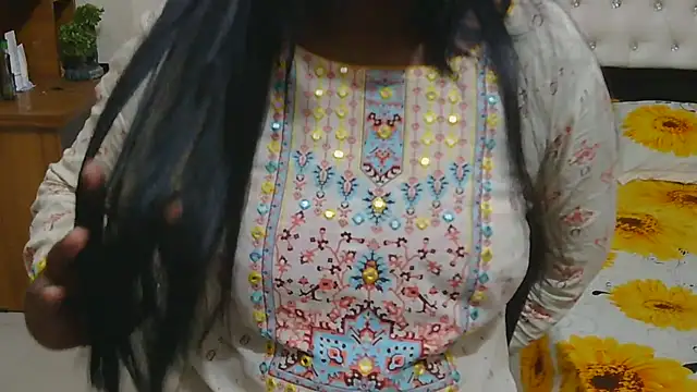 esita 1212 online show from October 21, 2025, 12:21 am