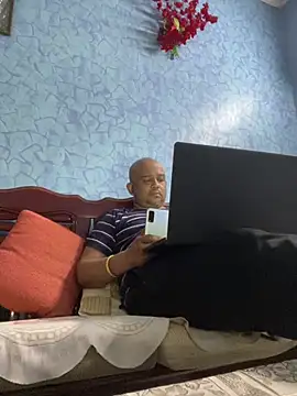 Dick 6inches online show from February 20, 2026, 2:19 pm