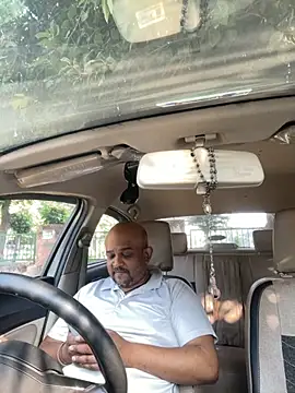 Dick 6inches online show from October 26, 2025, 3:29 am