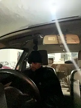 Dick 6inches online show from January 12, 2026, 3:08 pm