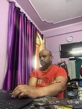 Dick 6inches online show from October 9, 2025, 1:50 am