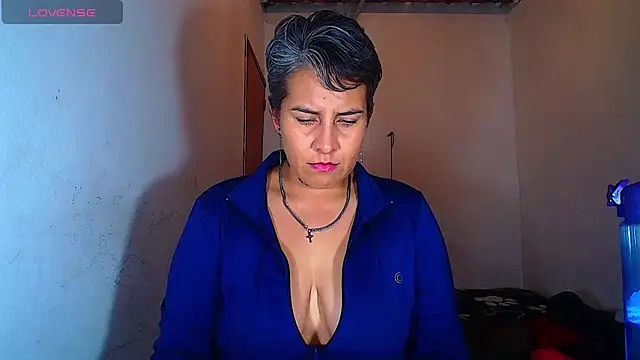 Yessi rousse online show from July 14, 2026, 12:10 am
