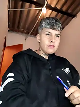 Yessi rousse online show from April 6, 2026, 12:28 pm