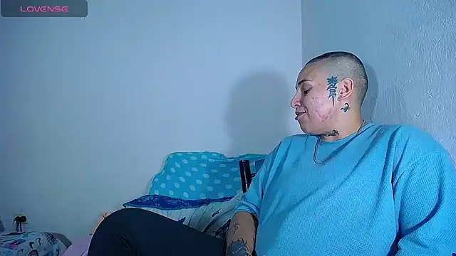 Yessi rousse online show from December 2, 2024, 5:21 am