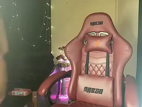 shanayaaa 1 online show from January 23, 2025, 9:39 pm