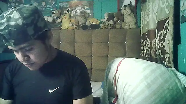 Valesh20 online show from November 24, 2025, 12:54 am