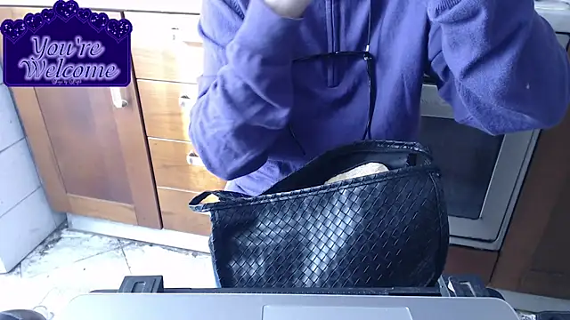 Snapshot of martachatte chatting on January 11, 2026, 11:28 am martachatte online show from January 11, 2026, 11:28 am