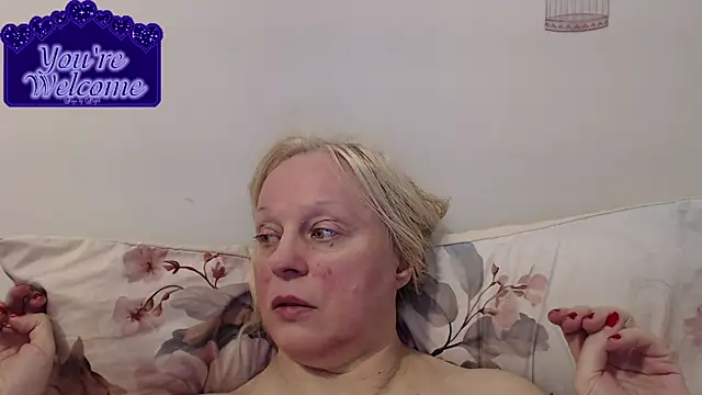 Snapshot of martachatte chatting on January 8, 2026, 7:58 am martachatte online show from January 8, 2026, 7:58 am