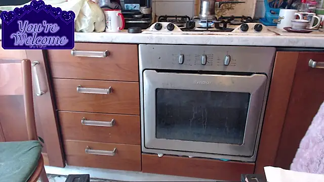 Snapshot of martachatte chatting on January 10, 2026, 11:27 am martachatte online show from January 10, 2026, 11:27 am