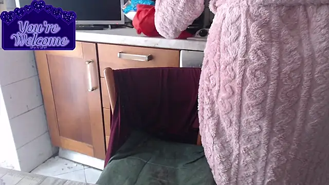 Snapshot of martachatte chatting on February 18, 2026, 8:55 am martachatte online show from February 18, 2026, 8:55 am