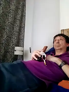 Snapshot of Pacobakan042 chatting on October 24, 2025, 10:31 pm Pacobakan042 online show from October 24, 2025, 10:31 pm