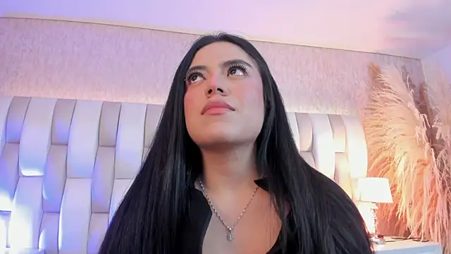 Rebeca jones online show from March 7, 2026, 12:21 pm