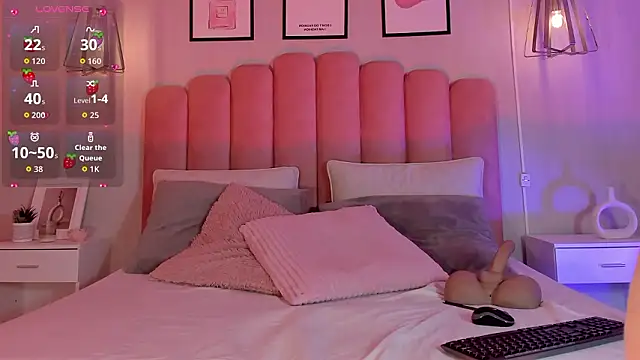 Ashleyy piink online show from February 23, 2026, 3:56 pm