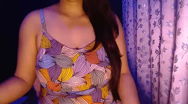 Snapshot of janifer001 chatting on March 2, 2025, 2:08 am janifer001 online show from March 2, 2025, 2:08 am