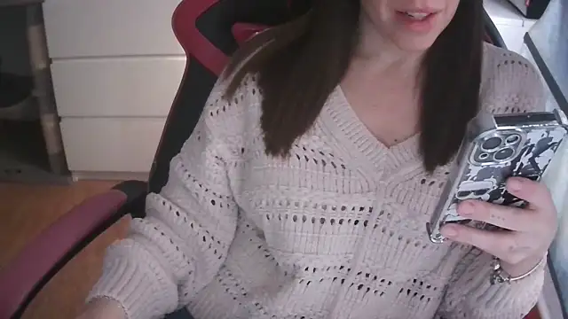 LunaGuerraxx online show from March 13, 2026, 8:30 am