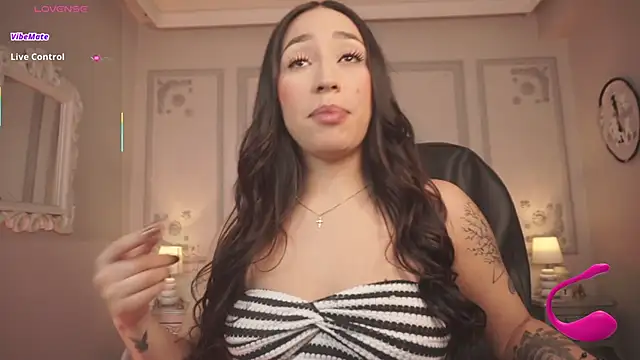 Snapshot of maggietime chatting on November 27, 2025, 7:47 pm maggietime online show from November 27, 2025, 7:47 pm