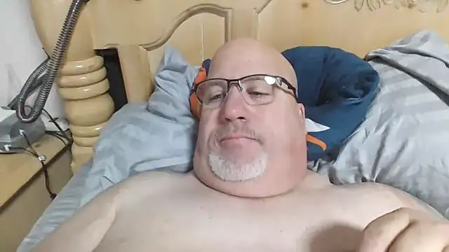 Snapshot of Bigbear0563 chatting on January 12, 2026, 5:09 pm Bigbear0563 online show from January 12, 2026, 5:09 pm